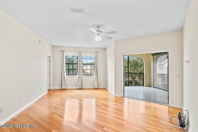 Building Photo - 2521 Vista Cove Rd