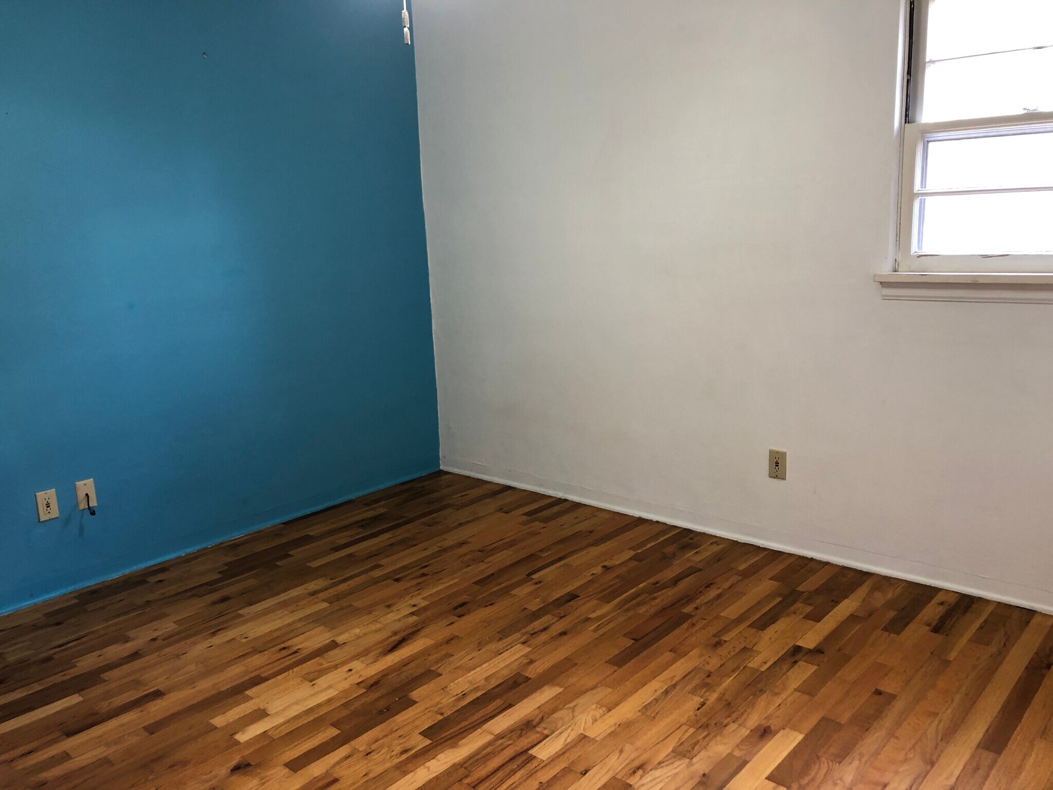 Building Photo - 1010 NW Fisk St