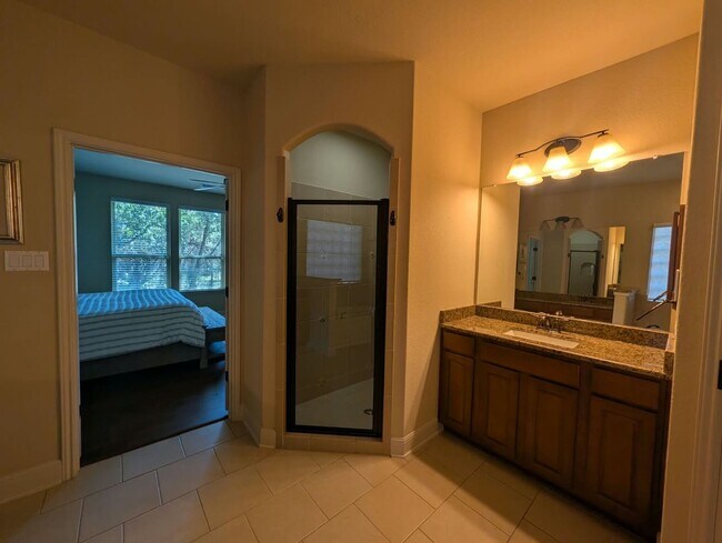 Building Photo - 28319 Willis Ranch