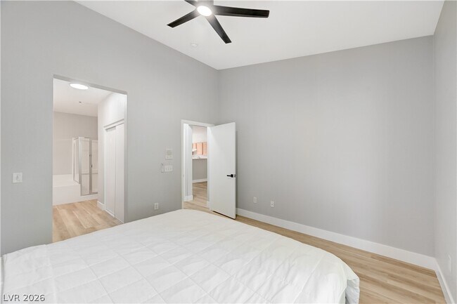 Building Photo - 673 Peachy Canyon Cir