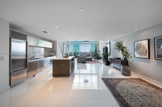 Building Photo - 1040 Biscayne Blvd