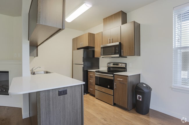 Interior Photo - Acero Ridgefield