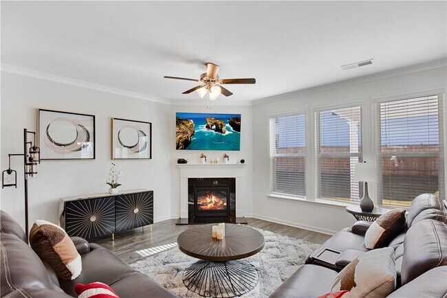 Building Photo - 1127 Trident Maple Chase