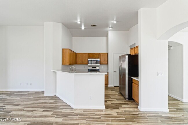 Building Photo - 17482 W Caribbean Ln