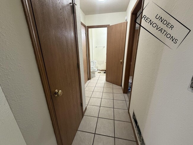 Building Photo - 1604 Citadel Dr