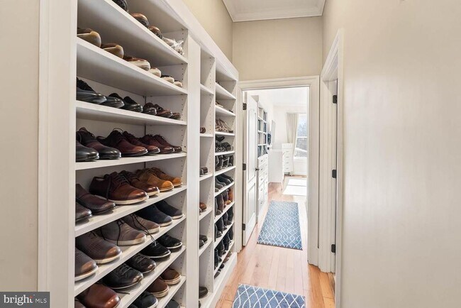 Building Photo - 1224 R St NW