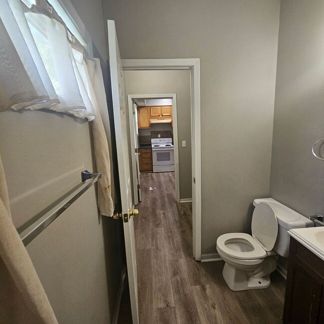 Building Photo - Coming Soon! Charming 3-Bedroom Home in Wa...