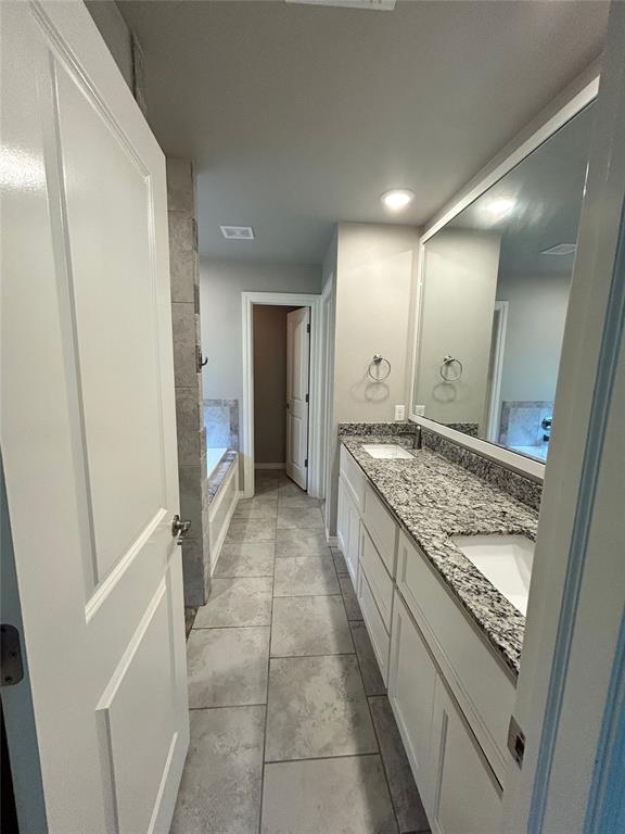 Building Photo - 3617 Lleyton Dr