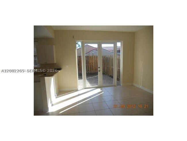 Building Photo - 8057 SW 118th Ct