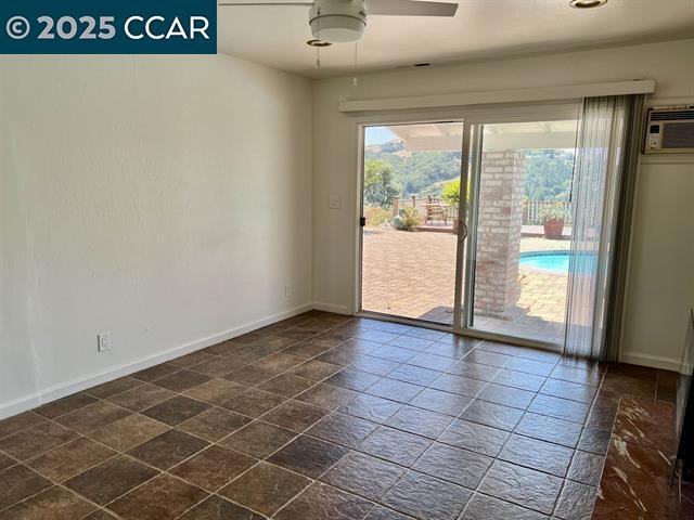 Building Photo - 35.5 Kent Ct