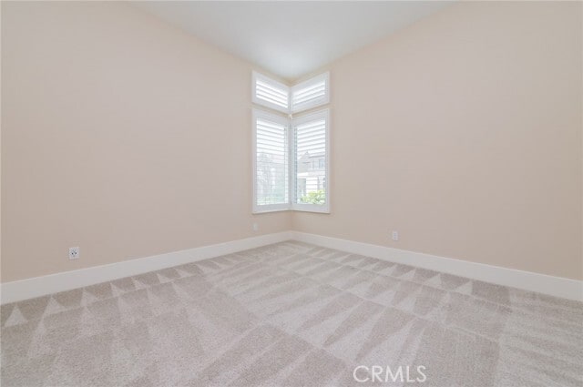 Building Photo - 60 Ray