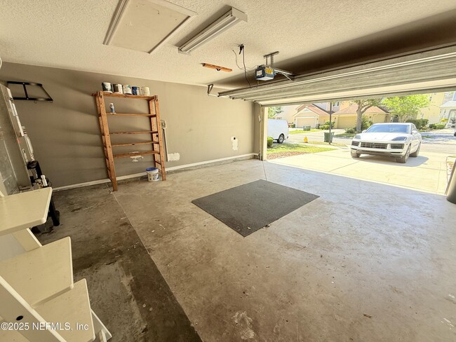 Building Photo - 6191 Eddystone Trail