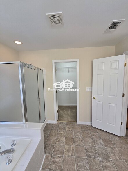 Building Photo - 2761 Autumn View Dr