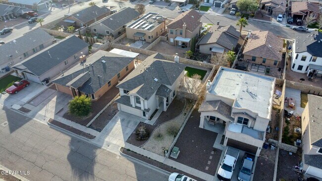 Building Photo - 4613 Al Hernandez St