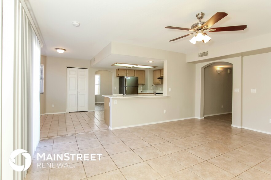 Building Photo - 7742 W McRae Way