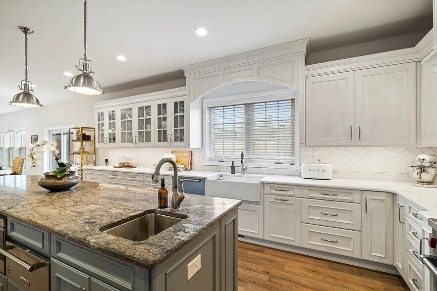 Building Photo - 840 Jefferson Cir