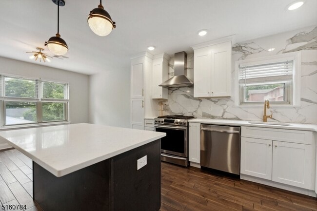 Building Photo - 31 Upper Mountain Ave