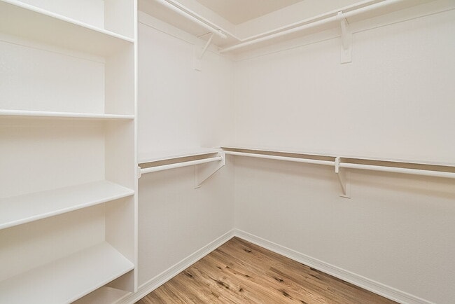 Building Photo - 122 E Camino Limon Verde