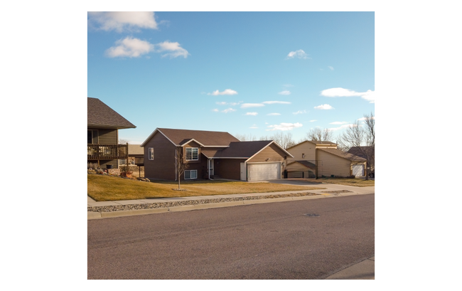 Building Photo - 1200 Copperfield Dr