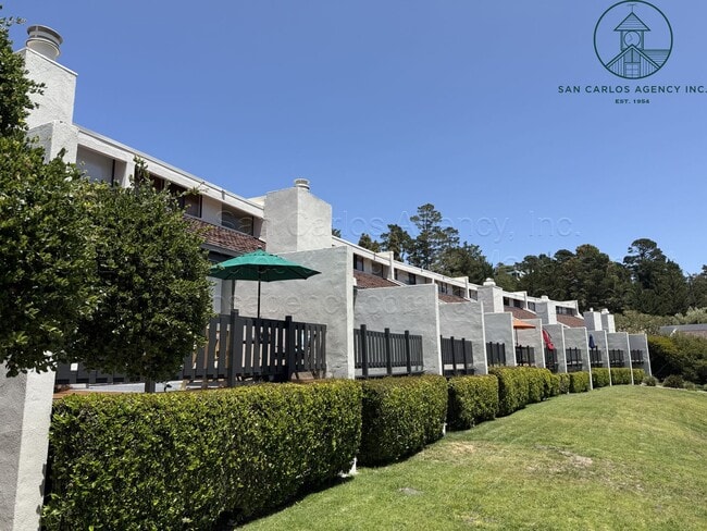 Building Photo - Two Bedroom High Meadow Condominium