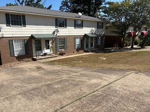 Building Photo - 1123 W Scenic Dr