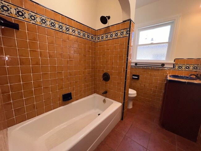 Building Photo - Spanish Gem in Vista Del Oro | 2Bed/1Bath | 1019SqFt | 1-Car Garage