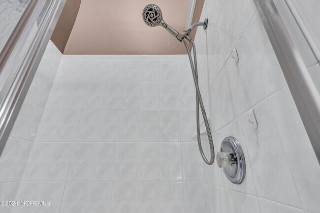 Building Photo - 1562 Priscilla Ct