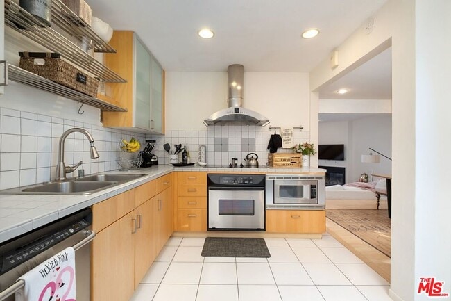 Building Photo - 28240 Rey De Copas Ln