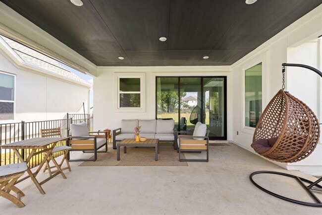 Building Photo - 2132 Cavara Cv