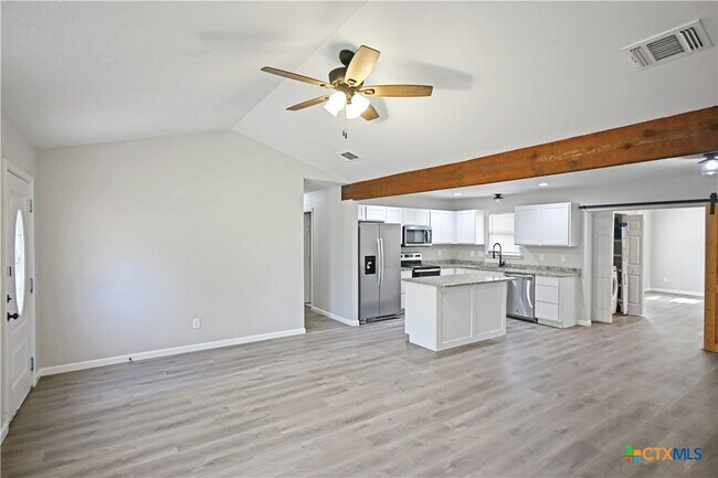 Building Photo - 438 Forshage Blvd