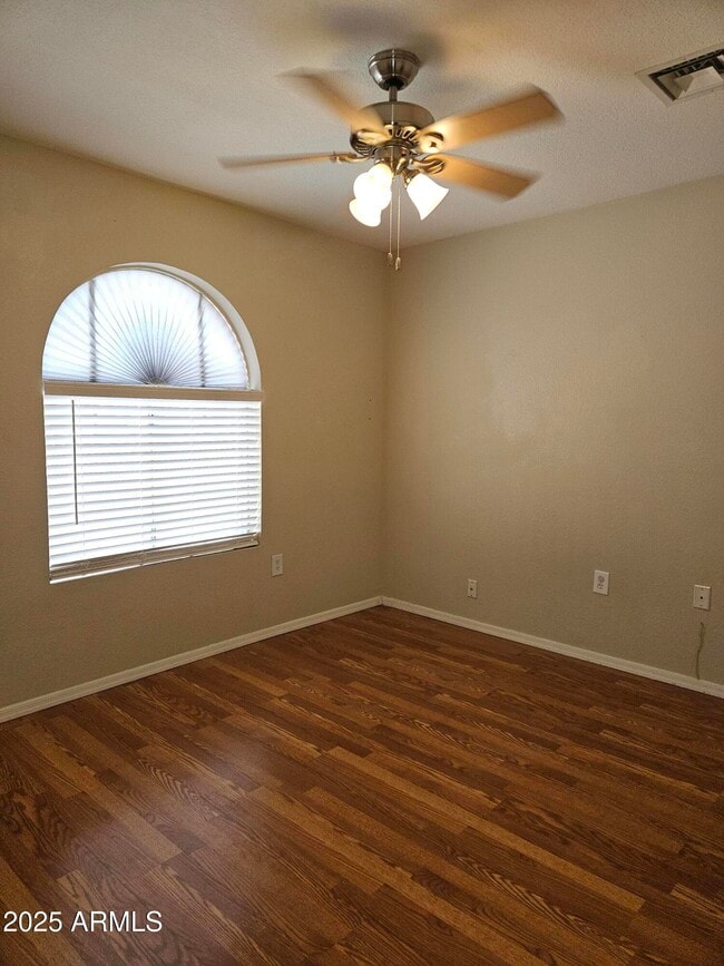 Building Photo - 1194 N Madrid Ln