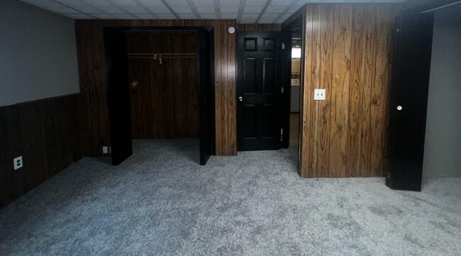 Building Photo - 7725 Tessman Dr