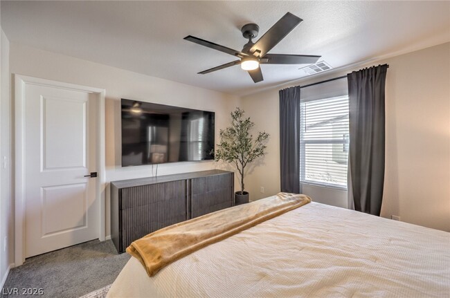 Building Photo - 4463 Honey Hls Ave