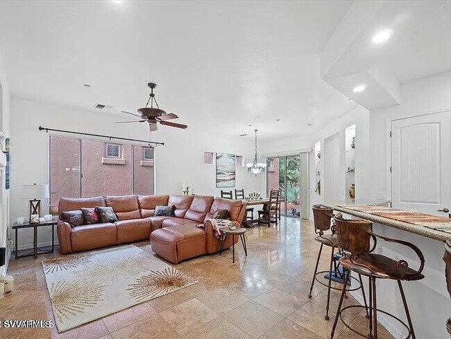 Building Photo - 30 Firebird Ct