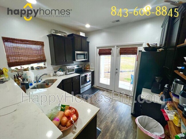 Building Photo - 236 Swallowtail Ln