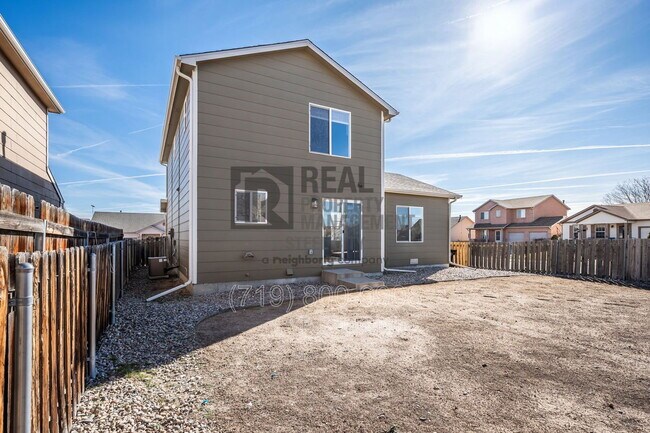 Building Photo - 5085 Tabor Lane