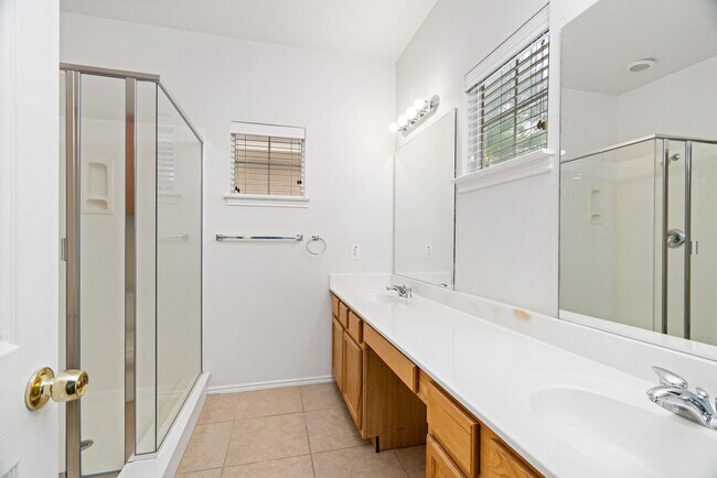 Building Photo - 3 br, 2.5 bath House - 10917 Sangria Mist