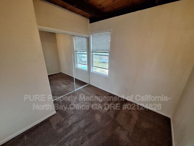 Building Photo - 771 E Cotati Ave