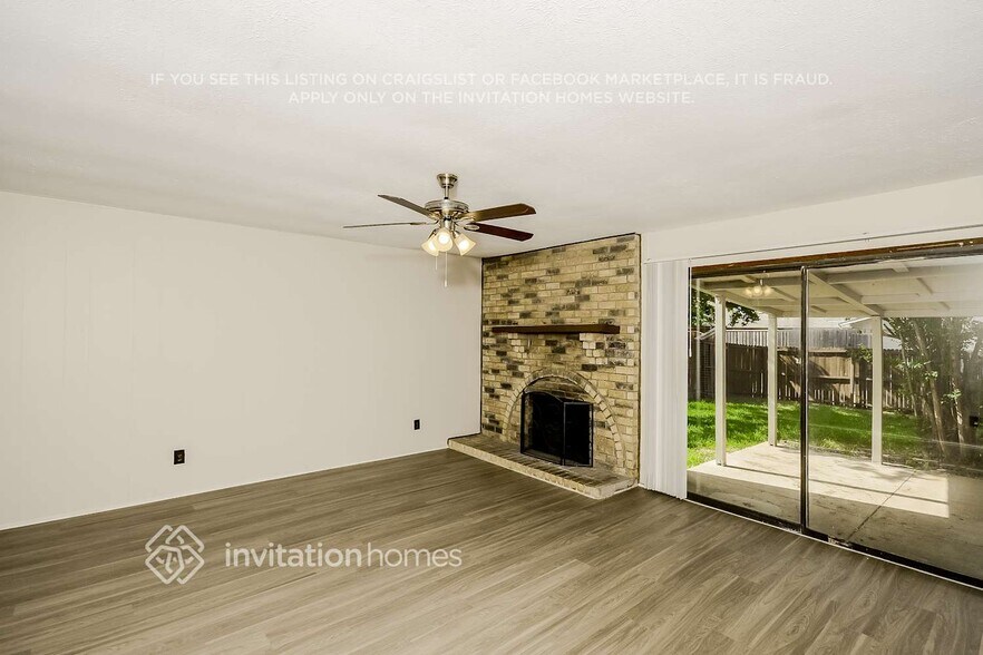 Building Photo - 3409 Livingston Ln