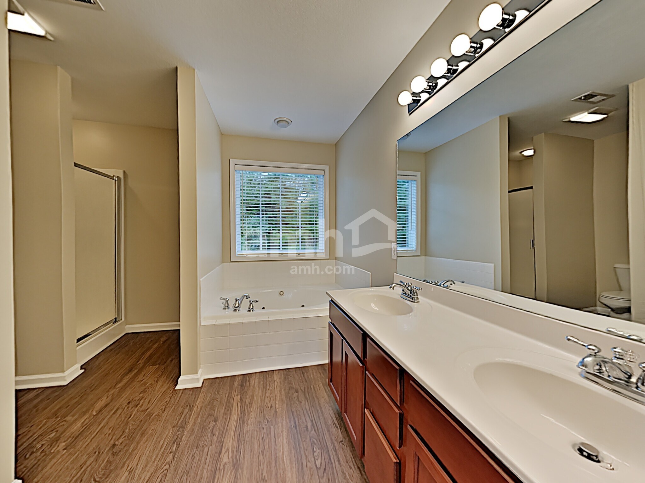 Building Photo - 3132 Champions Trail Ln