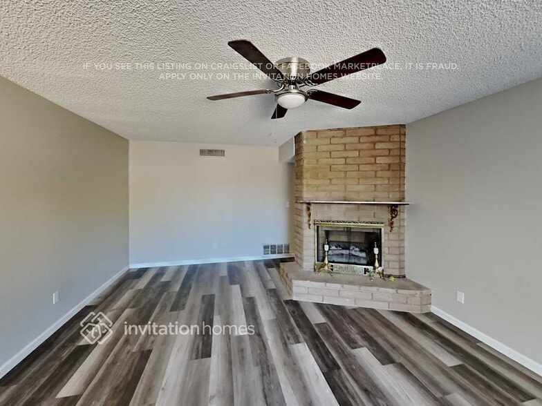 Building Photo - 7623 N 34th Dr