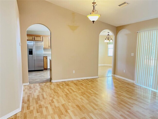 Building Photo - 32 Porter Ln