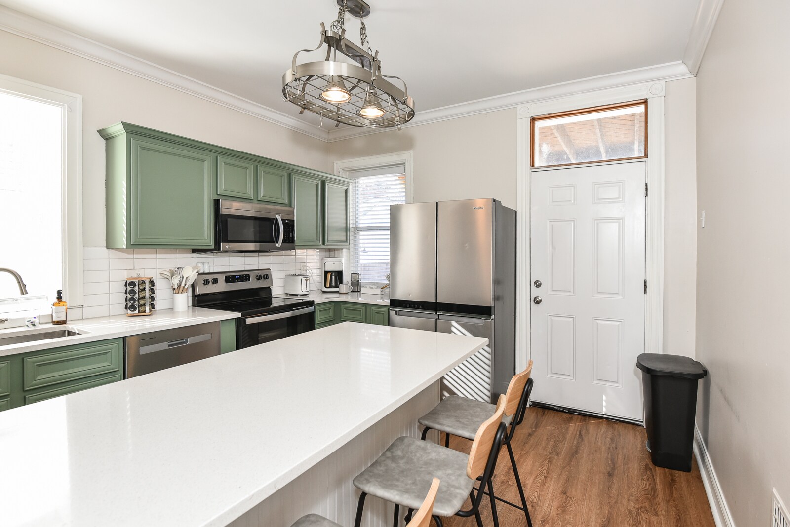 Building Photo - 2015 McNair Ave