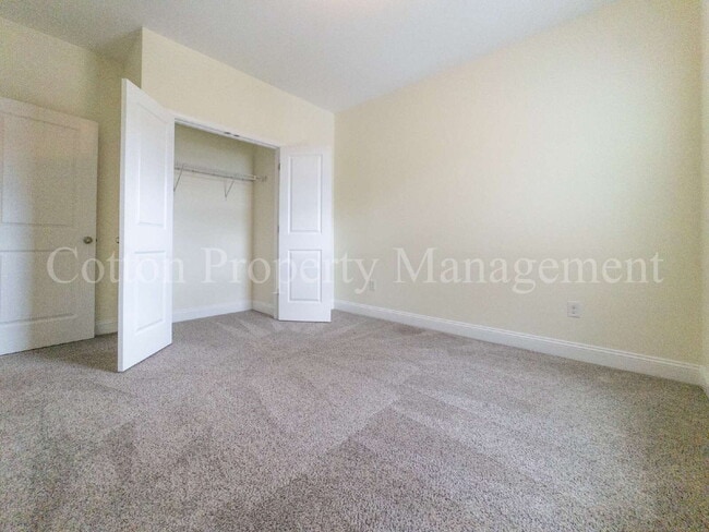 Building Photo - 7445 Darius Dr