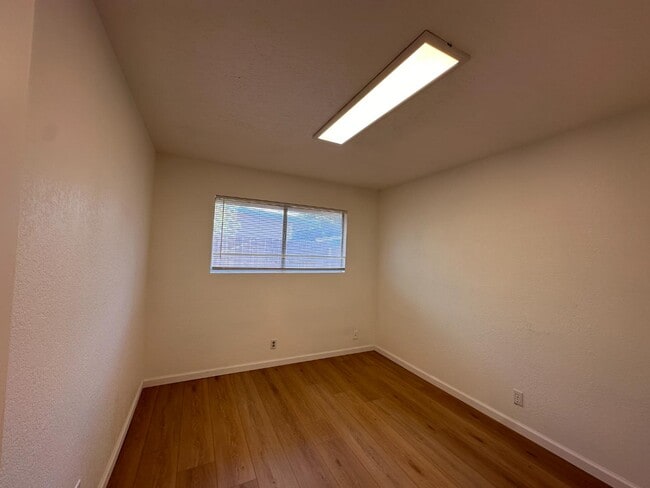 Building Photo - 16260 Orange St