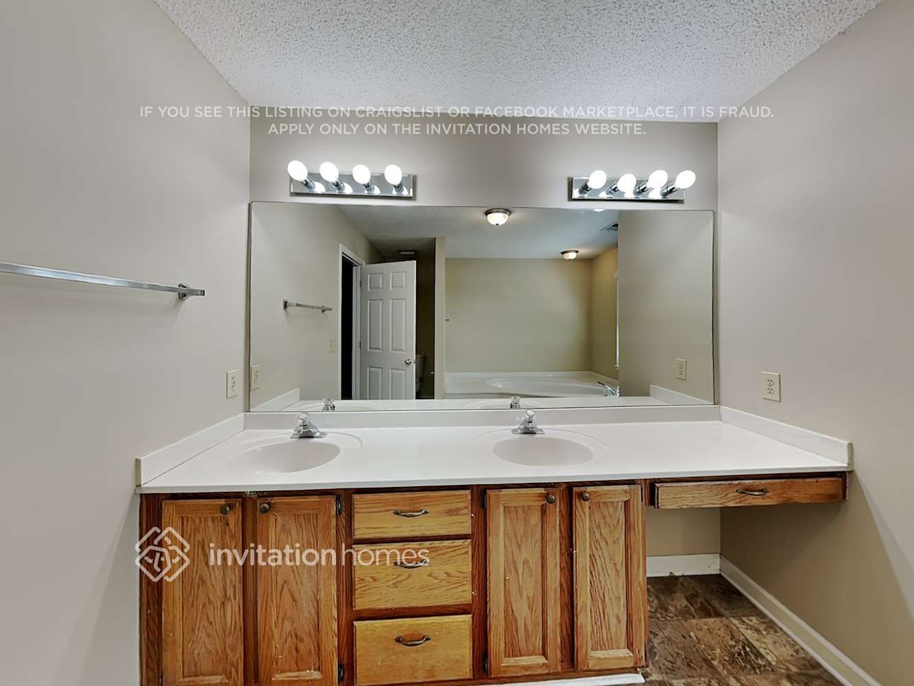 Building Photo - 373 Golfcrest Dr SE