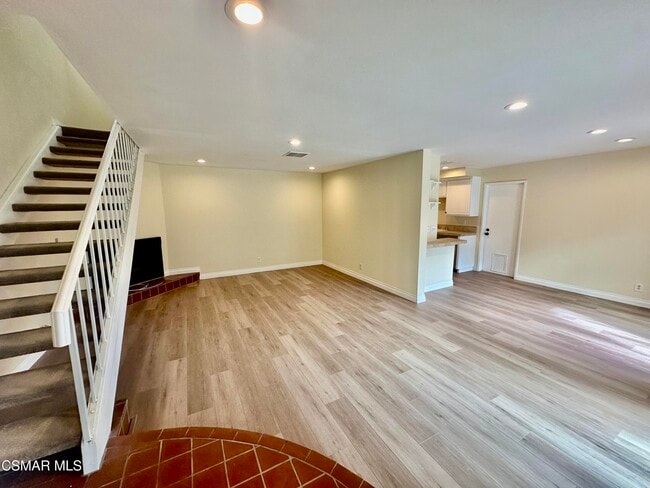 Building Photo - 3719 Summershore Ln