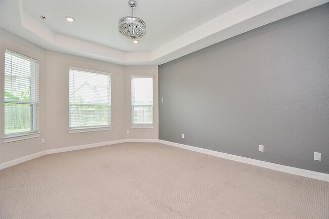 Building Photo - 4422 Sterling Heights Ln