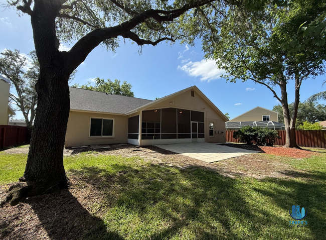 Building Photo - Beautiful 4 Bedrooms 2 Bathrooms Home for ...
