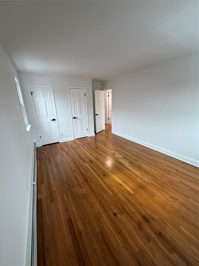 Building Photo - 144-50 25th Rd